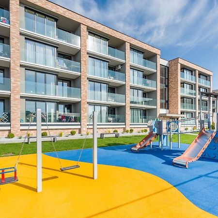 Apartament Zlota Perla Z Parkingiem 16 E Perlowa Przystan - Holiday City Kolobrzeg Dış mekan fotoğraf